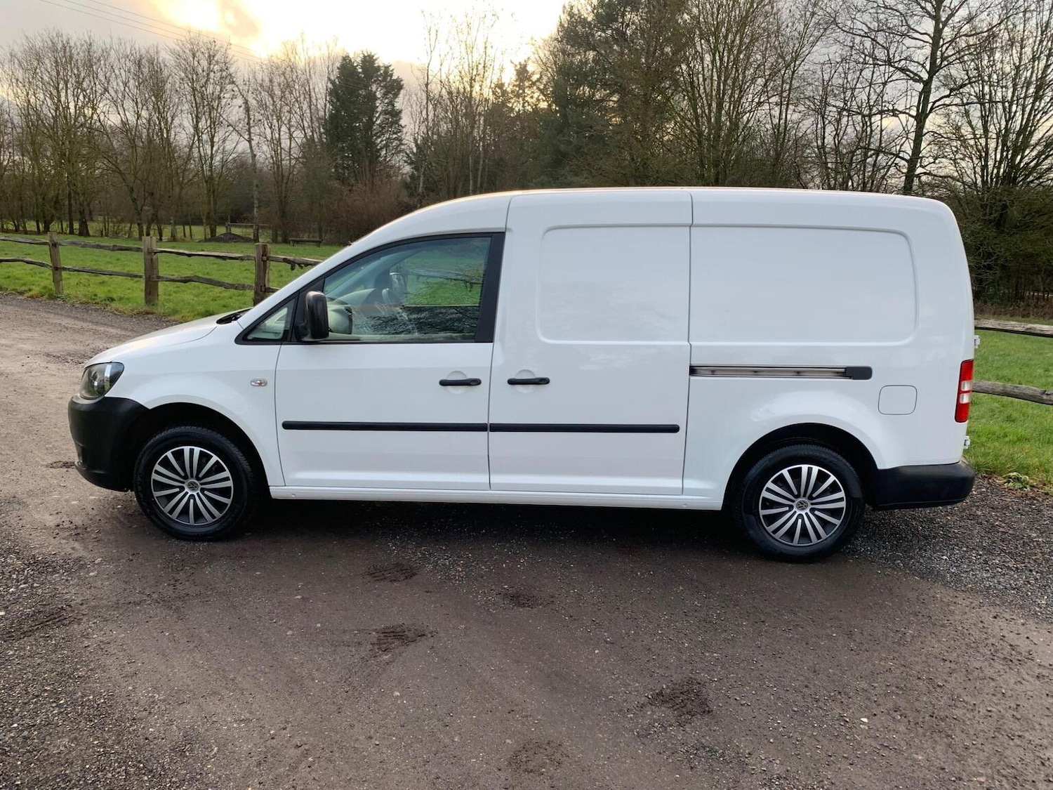 Used Volkswagen Caddy Maxi 2013 for sale - 77228262: Photo 50