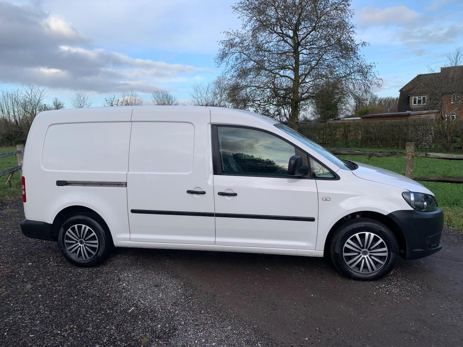 Used Volkswagen Caddy Maxi 2013 for sale - 77228262: Photo 69
