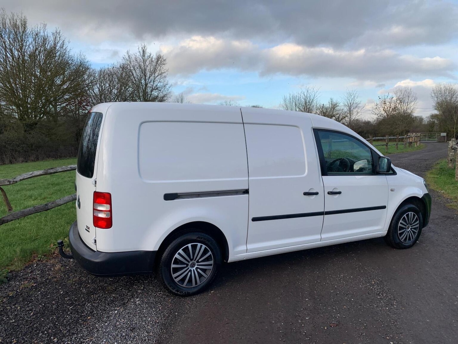 Used Volkswagen Caddy Maxi 2013 for sale - 77228262: Photo 87