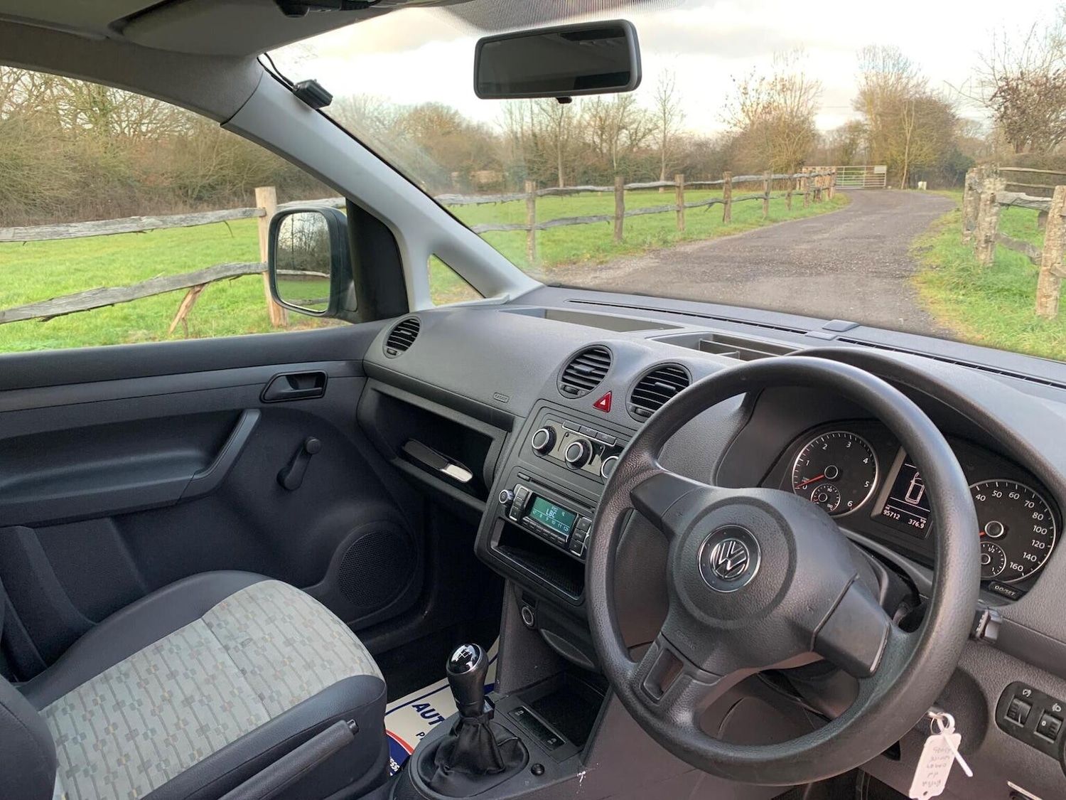 Used Volkswagen Caddy Maxi 2013 for sale - 77228262: Photo 97