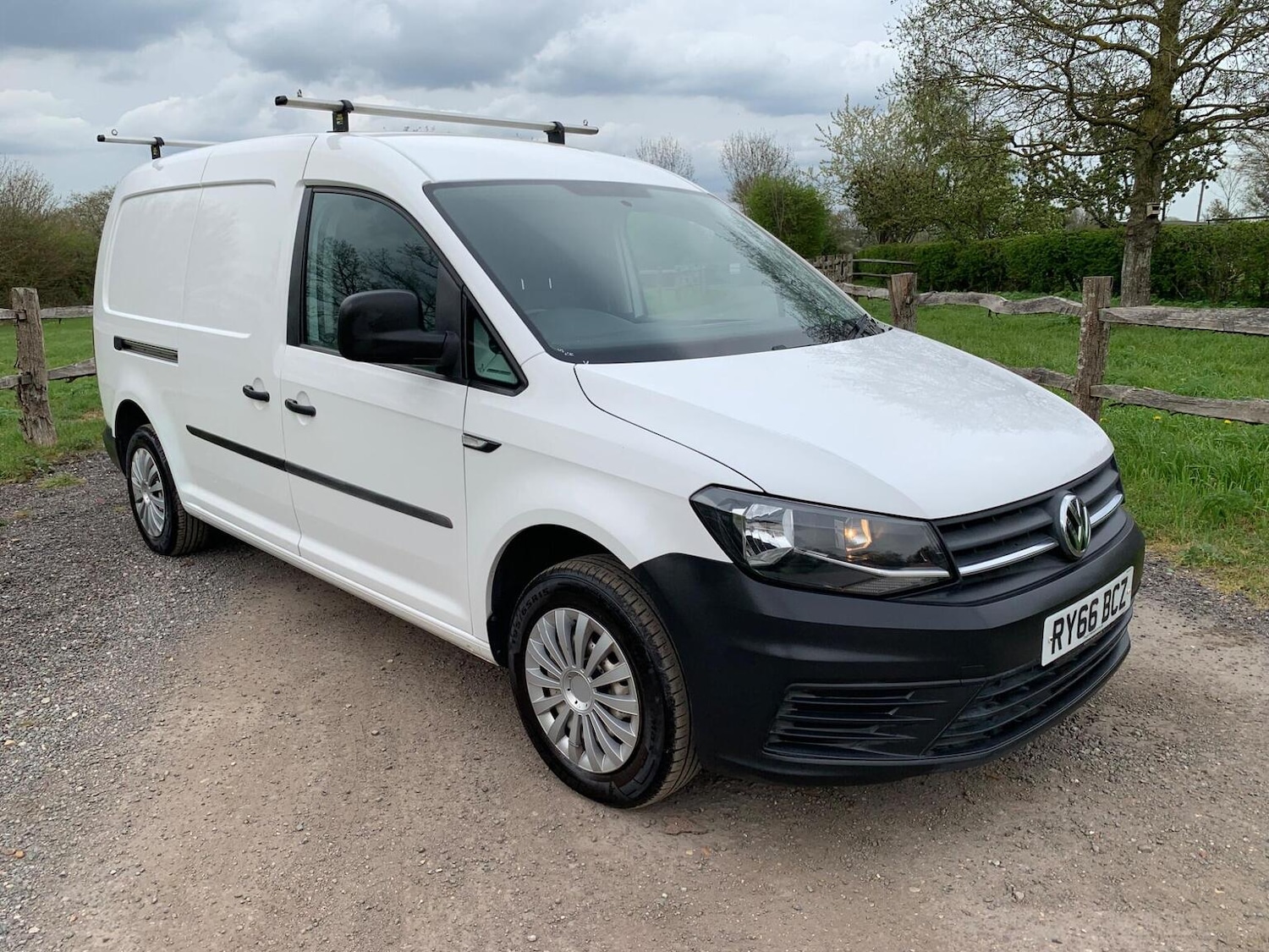 Used Volkswagen Caddy Maxi 2017 for sale - 78182993: Photo 12