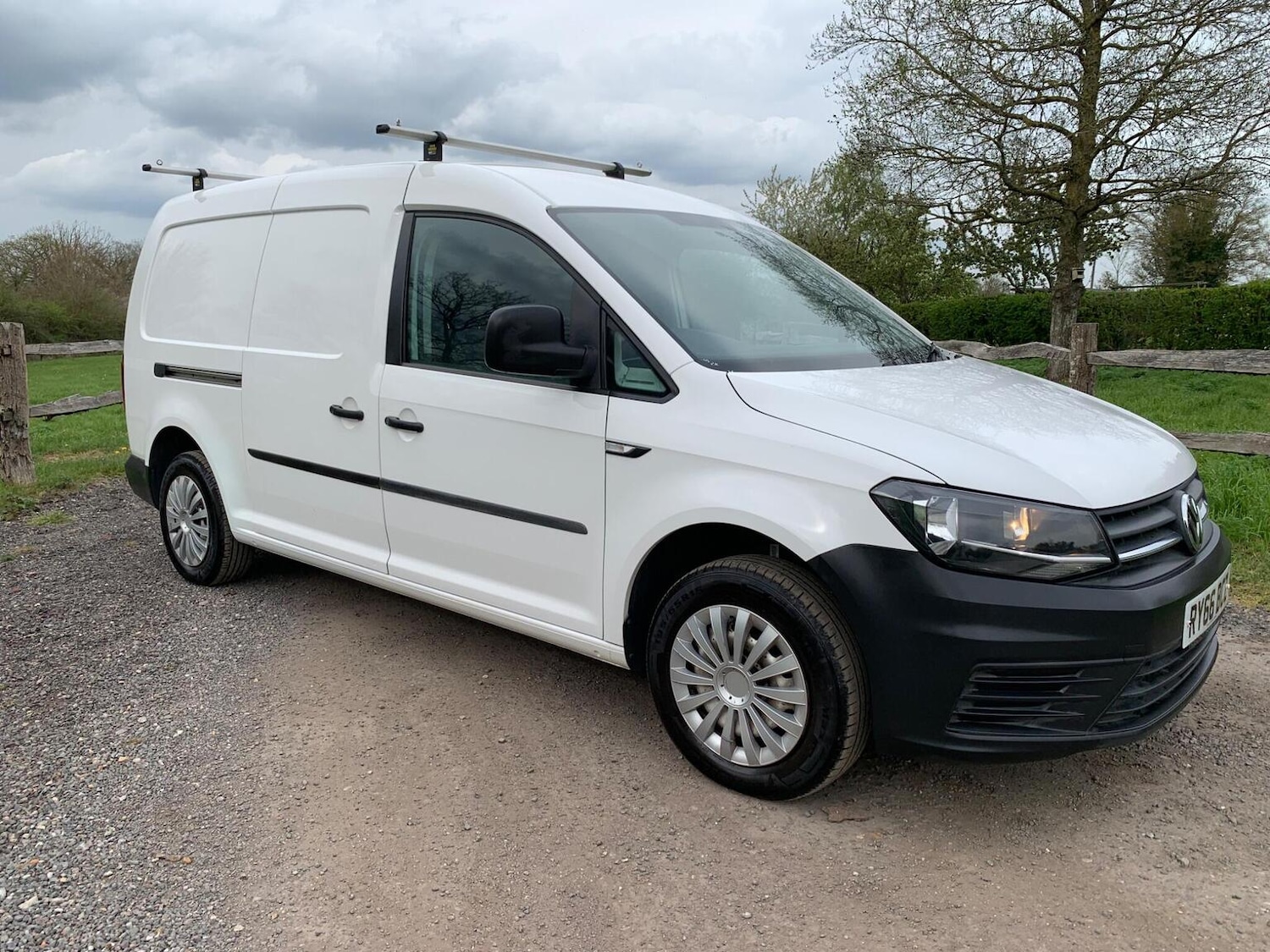 Used Volkswagen Caddy Maxi 2017 for sale - 78182993: Photo 13