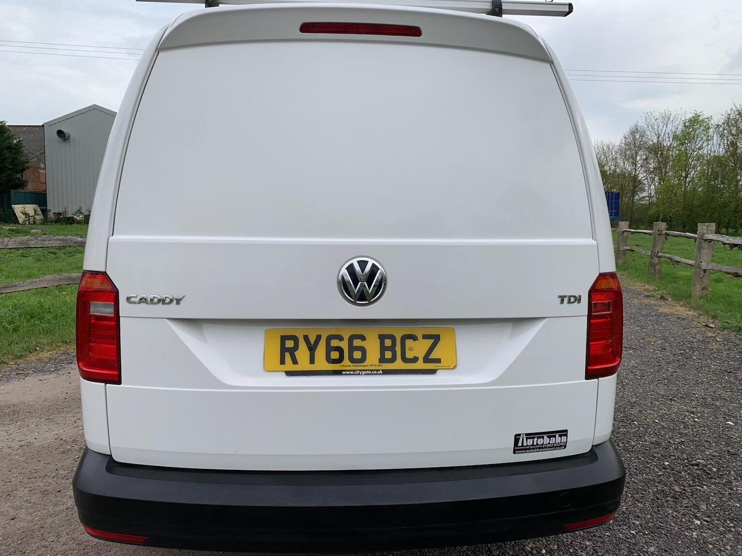 Used Volkswagen Caddy Maxi 2017 for sale - 78182993: Photo 14