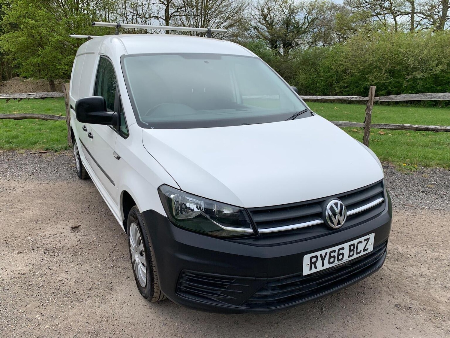Used Volkswagen Caddy Maxi 2017 for sale - 78182993: Photo 2