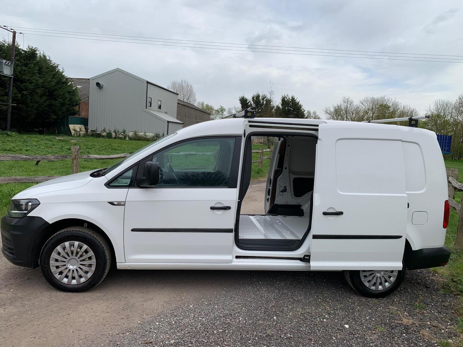 Used Volkswagen Caddy Maxi 2017 for sale - 78182993: Photo 33