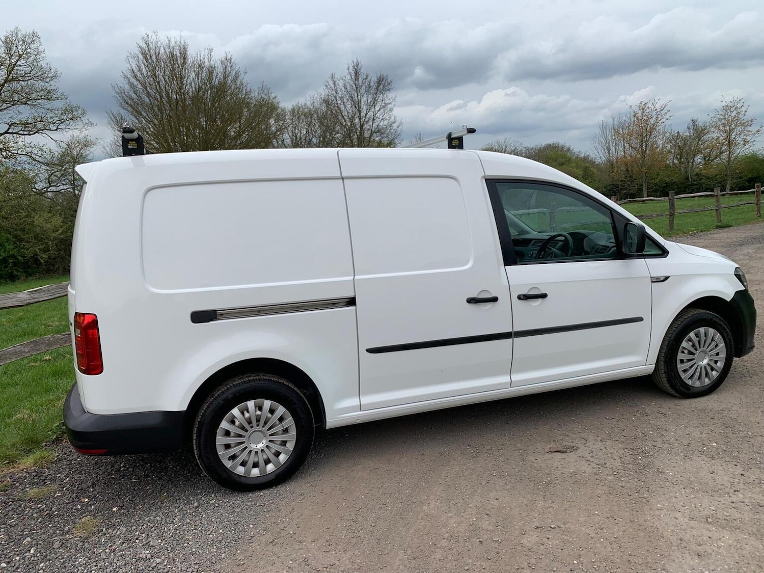 Used Volkswagen Caddy Maxi 2017 for sale - 78182993: Photo 46