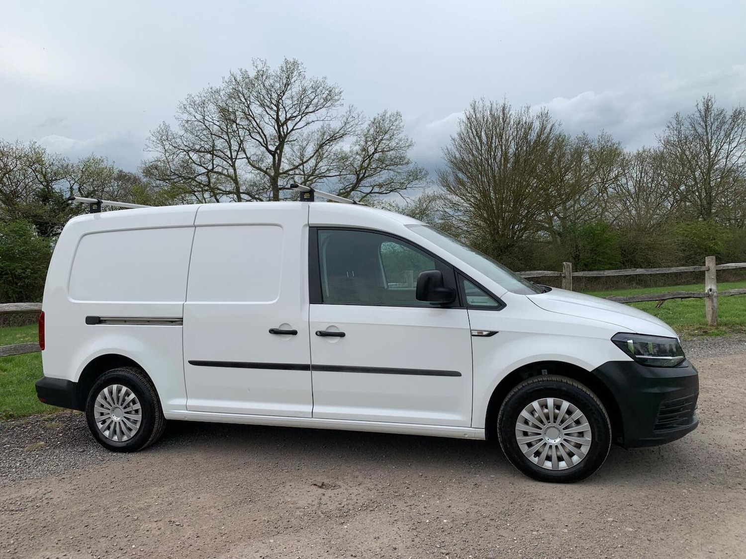 Used Volkswagen Caddy Maxi 2017 for sale - 78182993: Photo 48