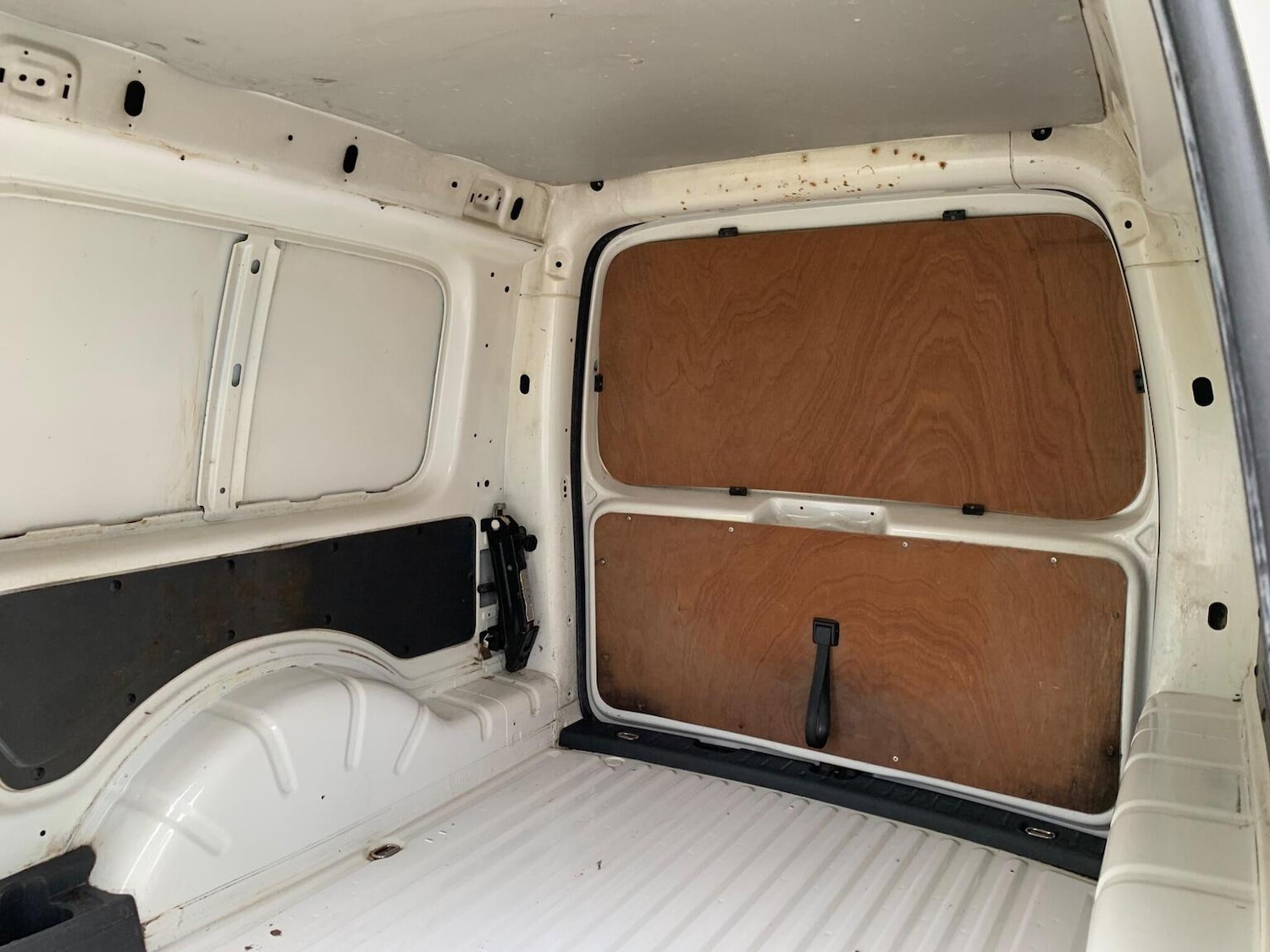 Used Volkswagen Caddy Maxi 2017 for sale - 78182993: Photo 74