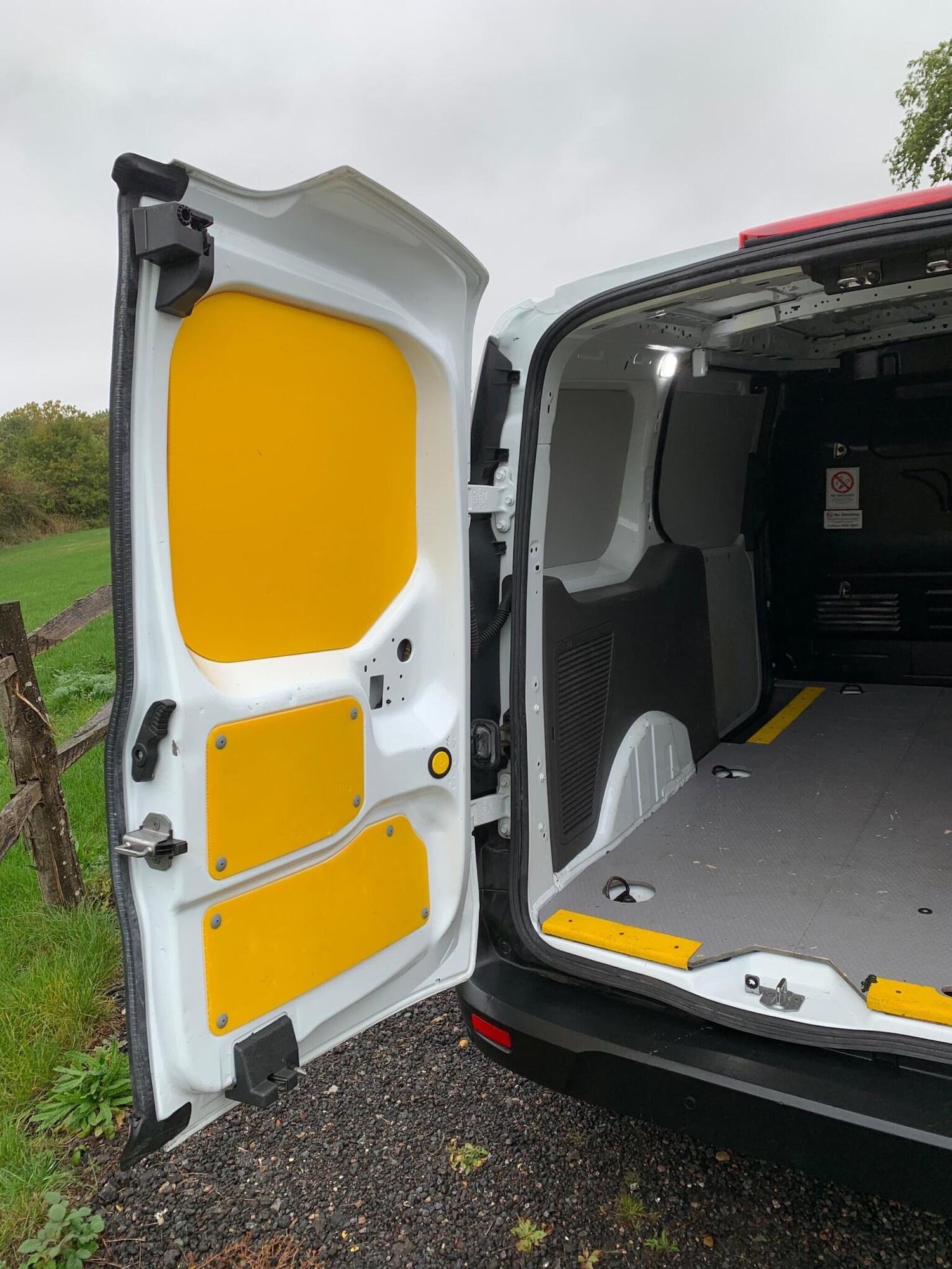 Used Ford Transit Connect 2020 for sale - 77020595: Photo 29