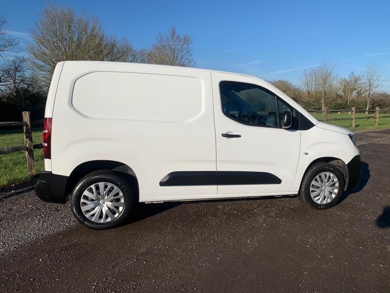 Used Peugeot Partner 2021 for sale - 77207165: Photo 34