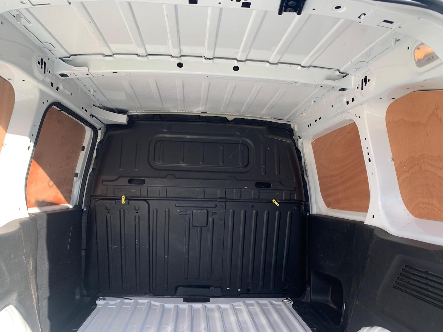 Used Peugeot Partner 2021 for sale - 77207165: Photo 61