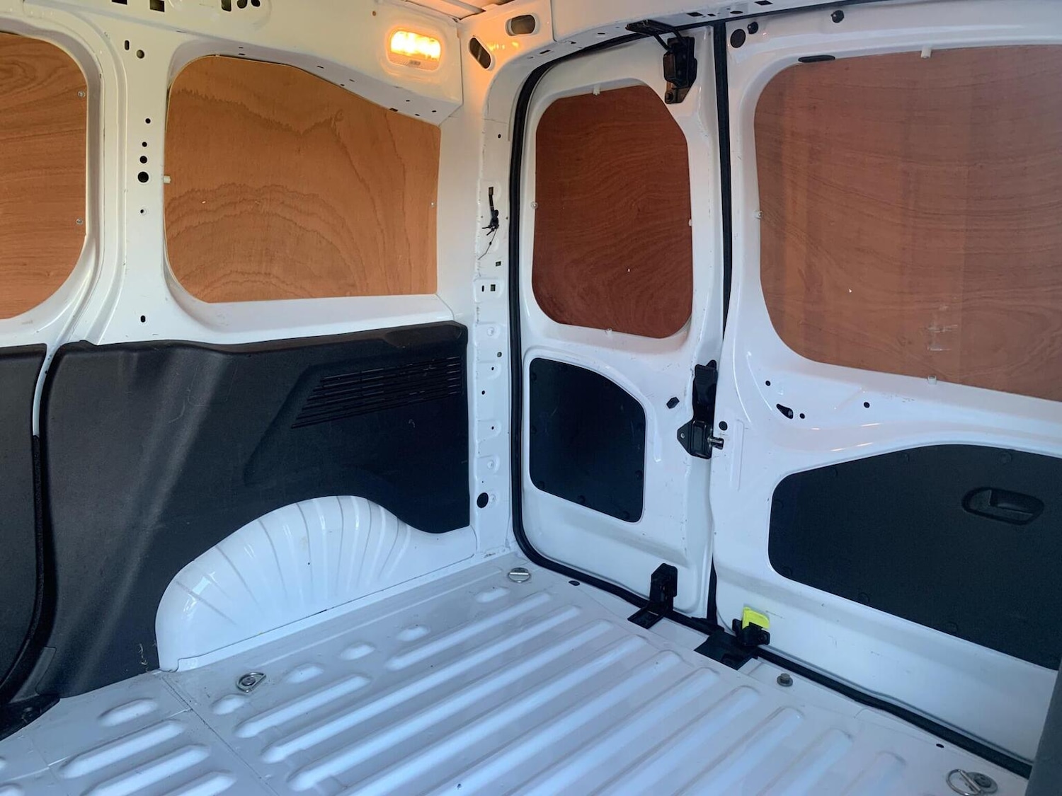 Used Peugeot Partner 2021 for sale - 77207165: Photo 67