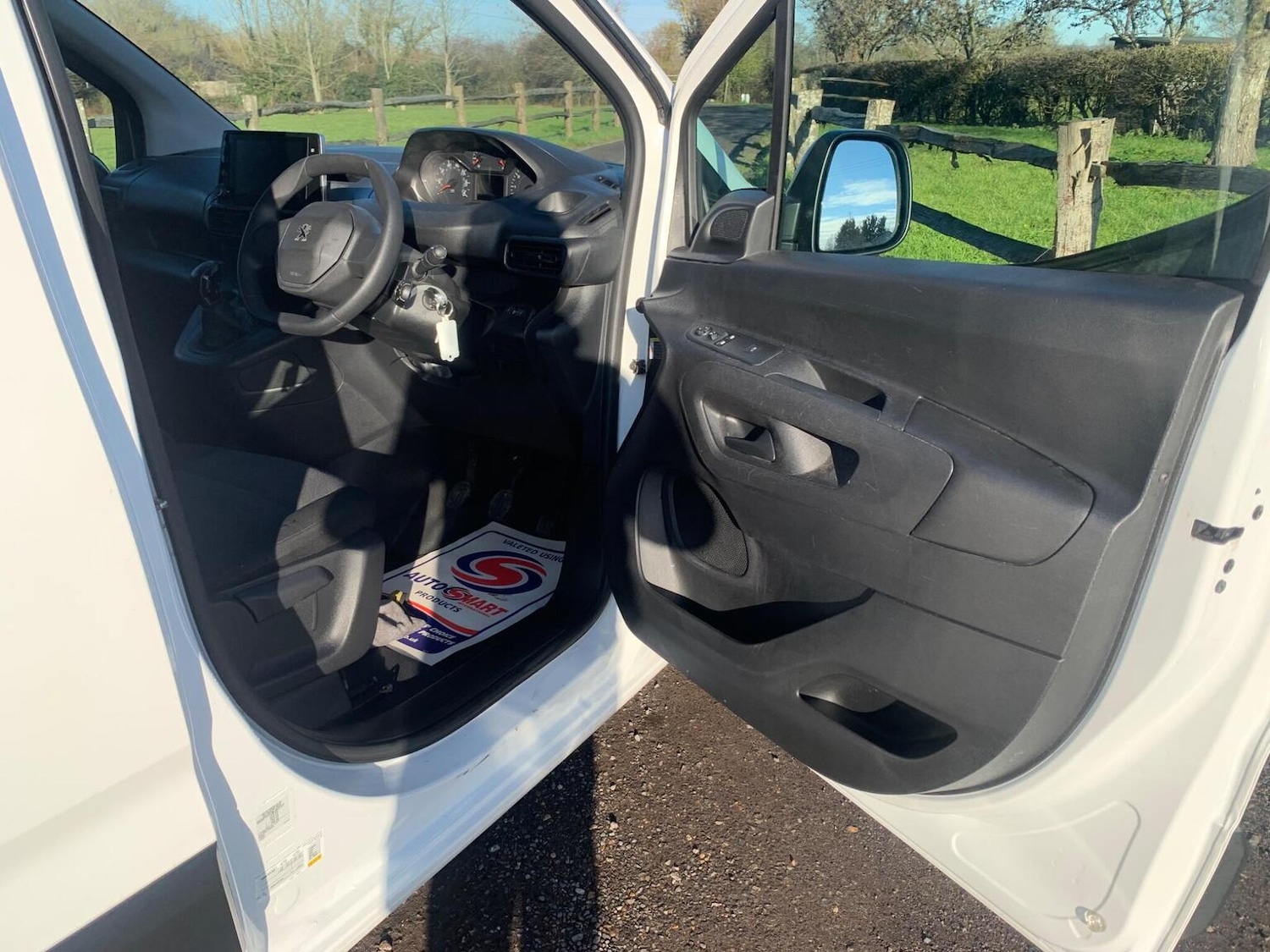 Used Peugeot Partner 2021 for sale - 77207165: Photo 71