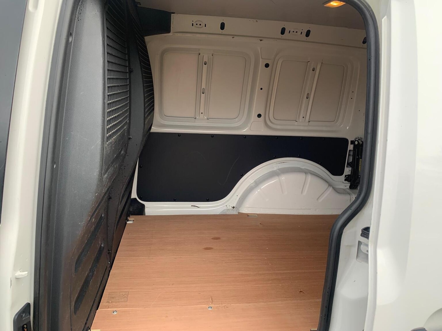 Used Volkswagen Caddy 2017 for sale - 77483650: Photo 71