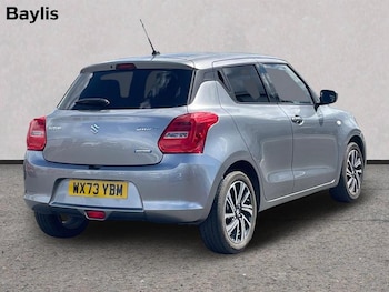 Used Suzuki Swift 2023 for sale - 78817935: Photo