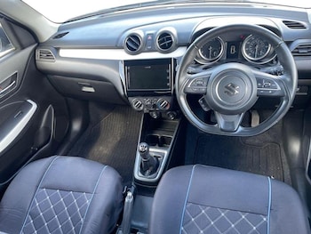 Used Suzuki Swift 2023 for sale - 78817935: Photo