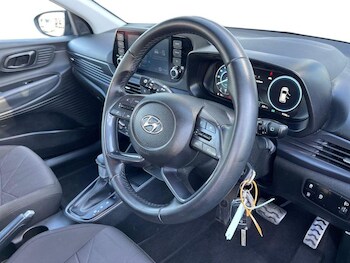 Used Hyundai BAYON 2023 for sale - 78105864: Photo