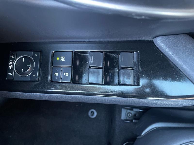 Used Lexus UX 2022 for sale - 77770542: Photo 17