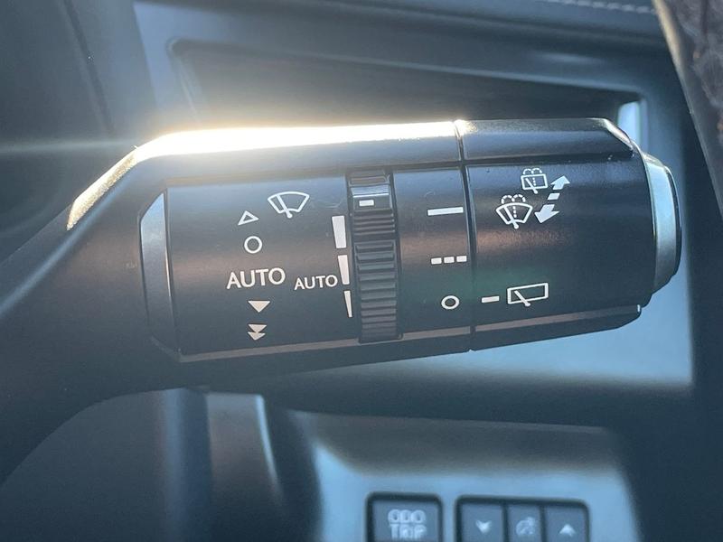 Used Lexus UX 2022 for sale - 77770542: Photo 31