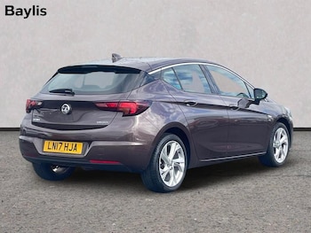 Used Vauxhall Astra 2017 for sale - 78602915: Photo