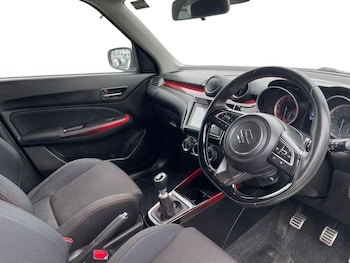 Used Suzuki Swift 2020 for sale - 77770533: Photo