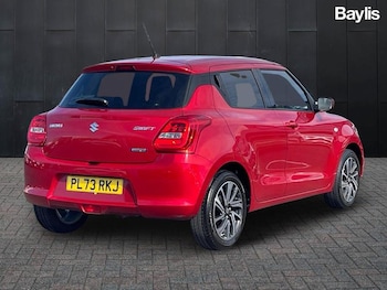 Used Suzuki Swift 2023 for sale - 77770606: Photo