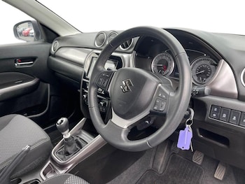 Used Suzuki Vitara 2023 for sale - 77763557: Photo