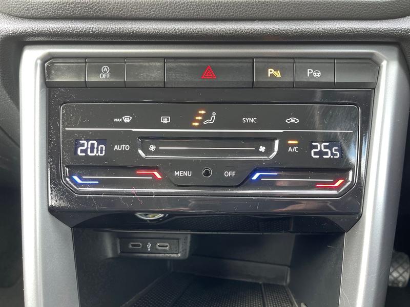 Used Volkswagen T-Roc for sale - 77770535: Photo 16