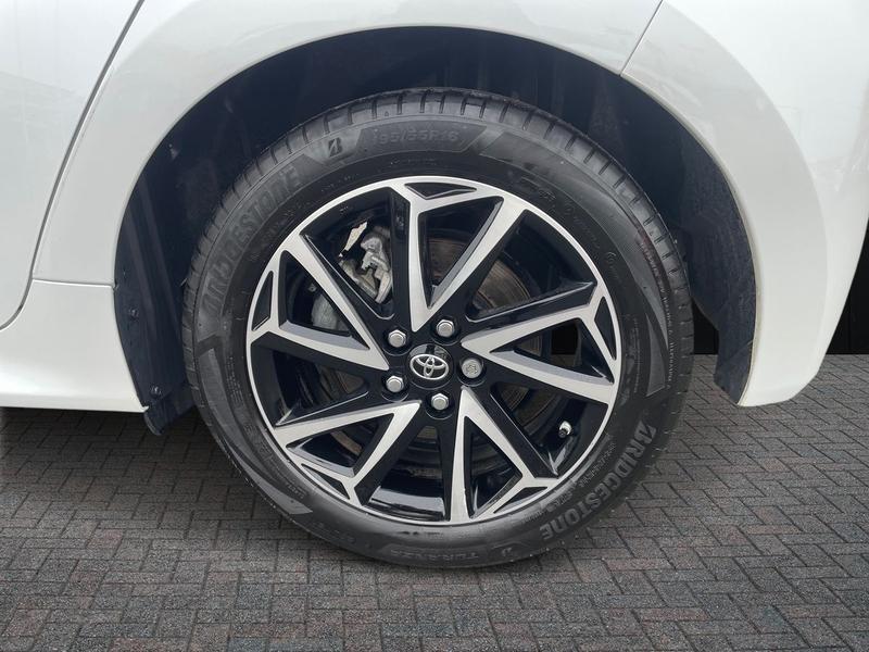 Used Toyota Yaris 2023 for sale - 77770632: Photo 11