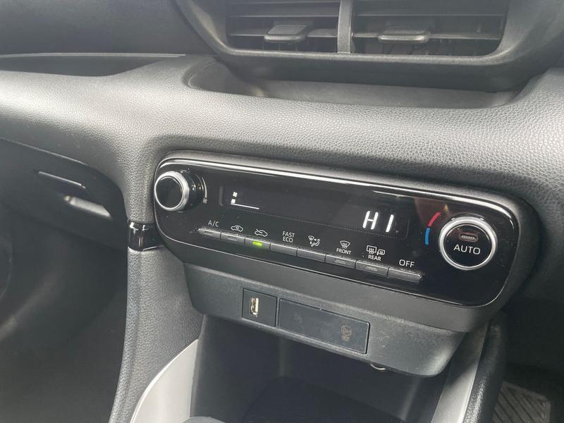 Used Toyota Yaris 2023 for sale - 77770632: Photo 16