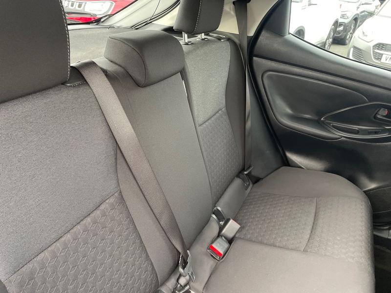 Used Toyota Yaris 2023 for sale - 77770632: Photo 24