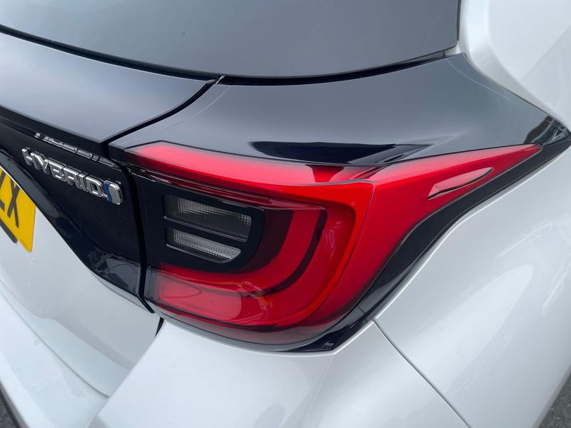 Used Toyota Yaris 2023 for sale - 77770632: Photo 27