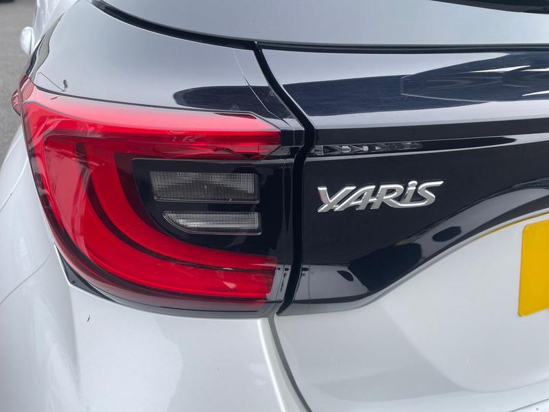 Used Toyota Yaris 2023 for sale - 77770632: Photo 28