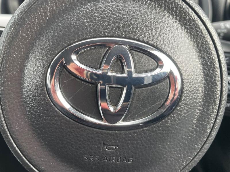 Used Toyota Yaris 2023 for sale - 77770632: Photo 38