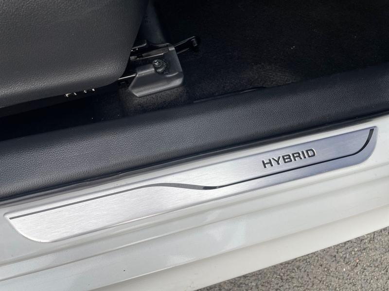 Used Toyota Yaris 2023 for sale - 77770632: Photo 41