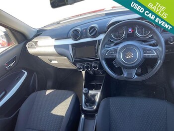 Used Suzuki Swift 2018 for sale - 78314184: Photo