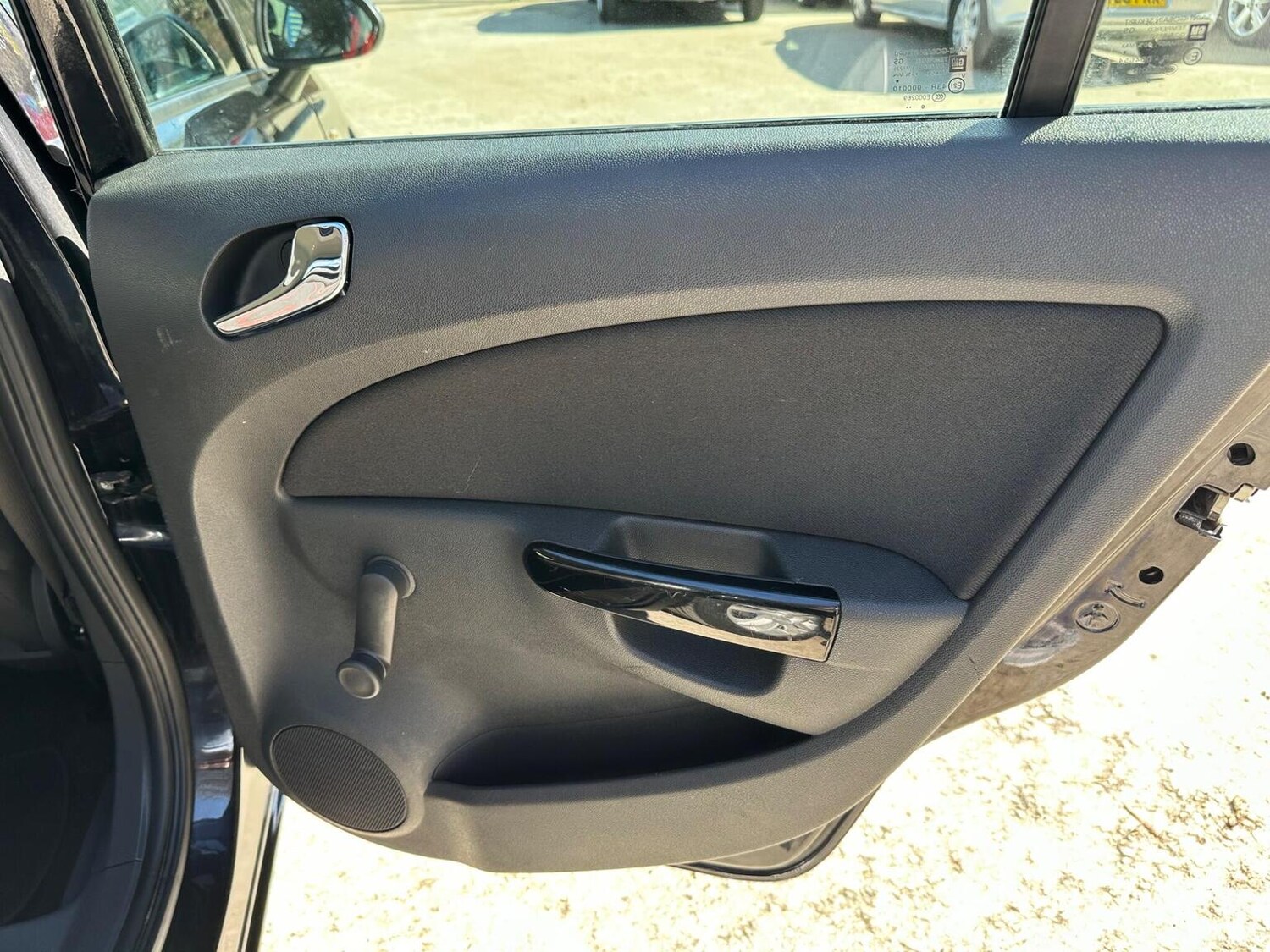 Used Vauxhall Corsa 2011 for sale - 78112039: Photo 16