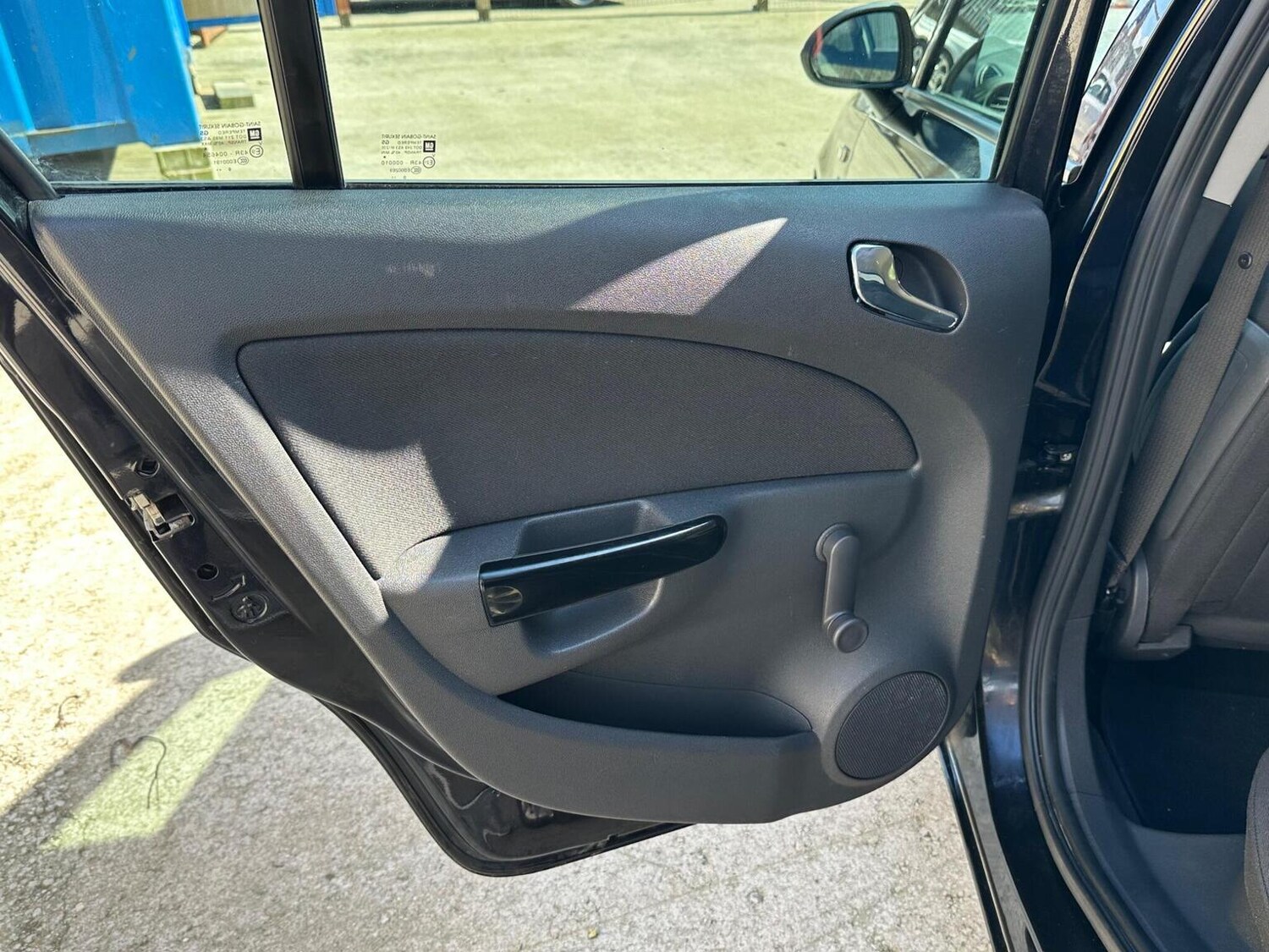 Used Vauxhall Corsa 2011 for sale - 78112039: Photo 17