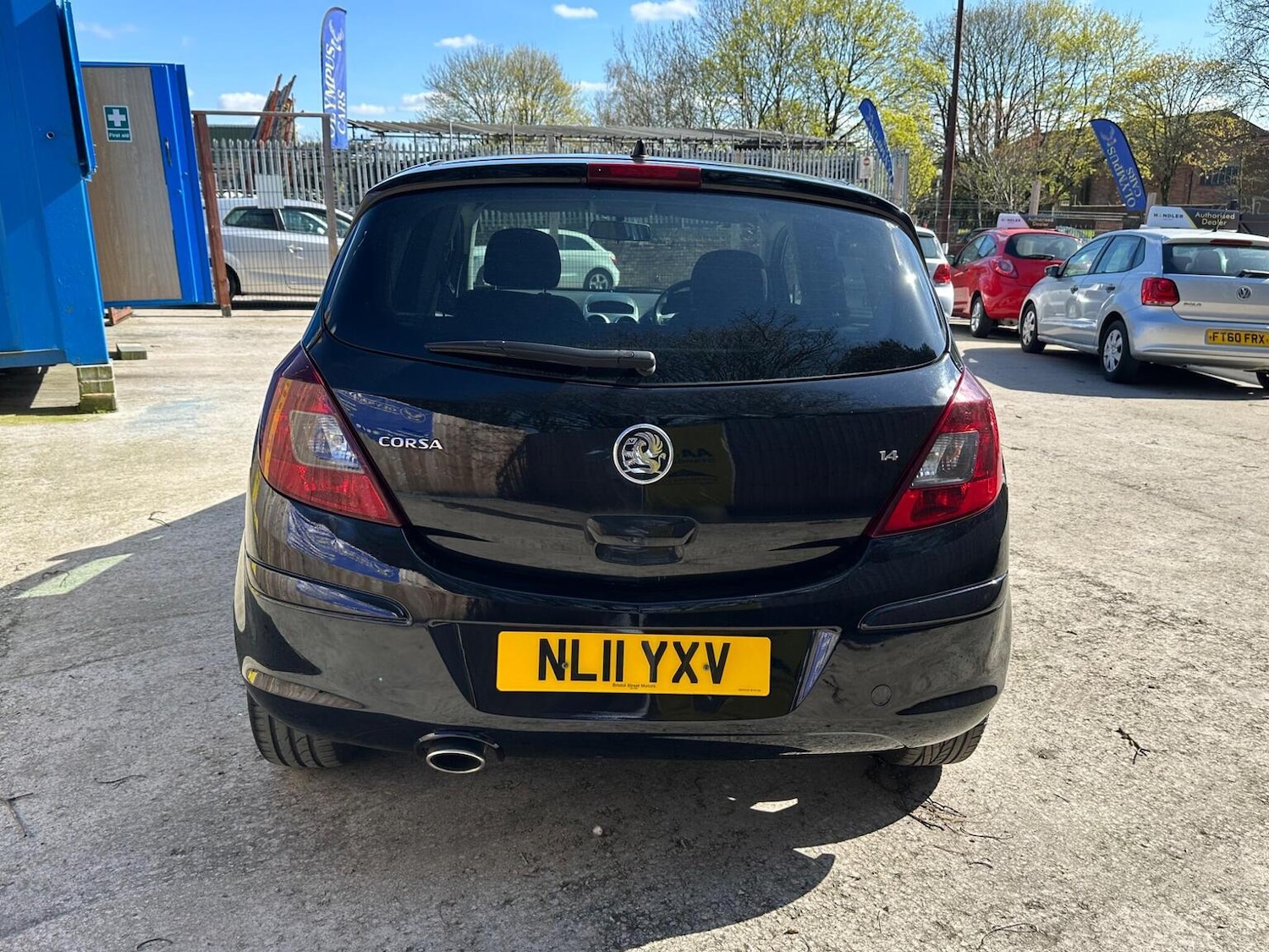 Used Vauxhall Corsa 2011 for sale - 78112039: Photo 4