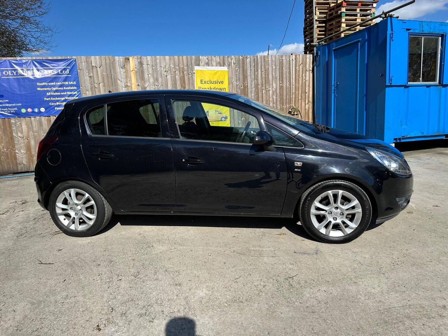 Used Vauxhall Corsa 2011 for sale - 78112039: Photo 5