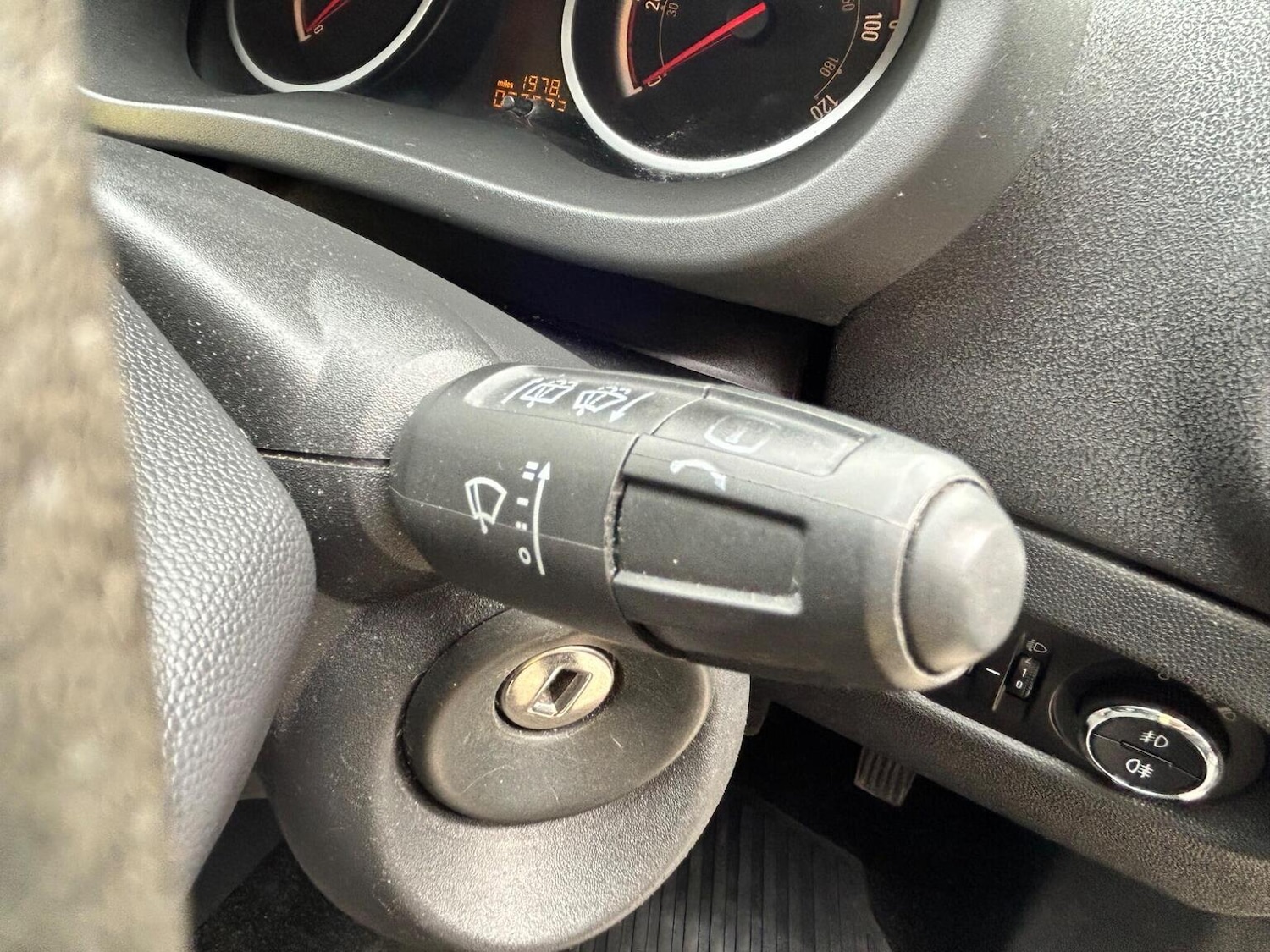 Used Vauxhall Corsa 2013 for sale - 78004461: Photo 15