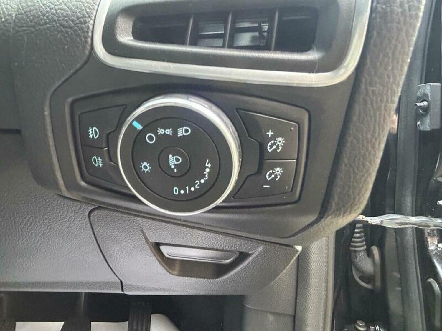 Used Ford Focus 2012 for sale - 77729994: Photo 24