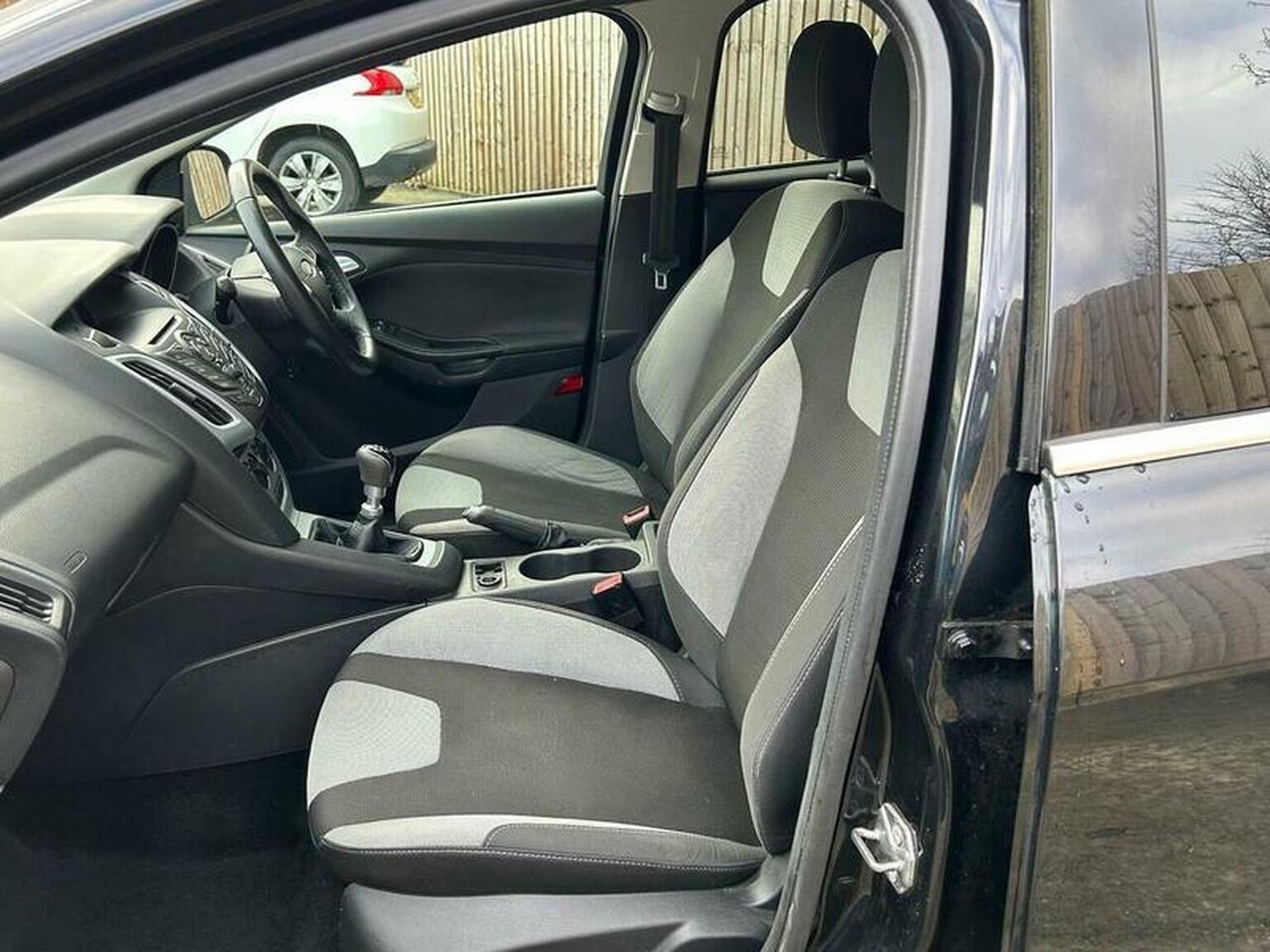 Used Ford Focus 2012 for sale - 77729994: Photo 31