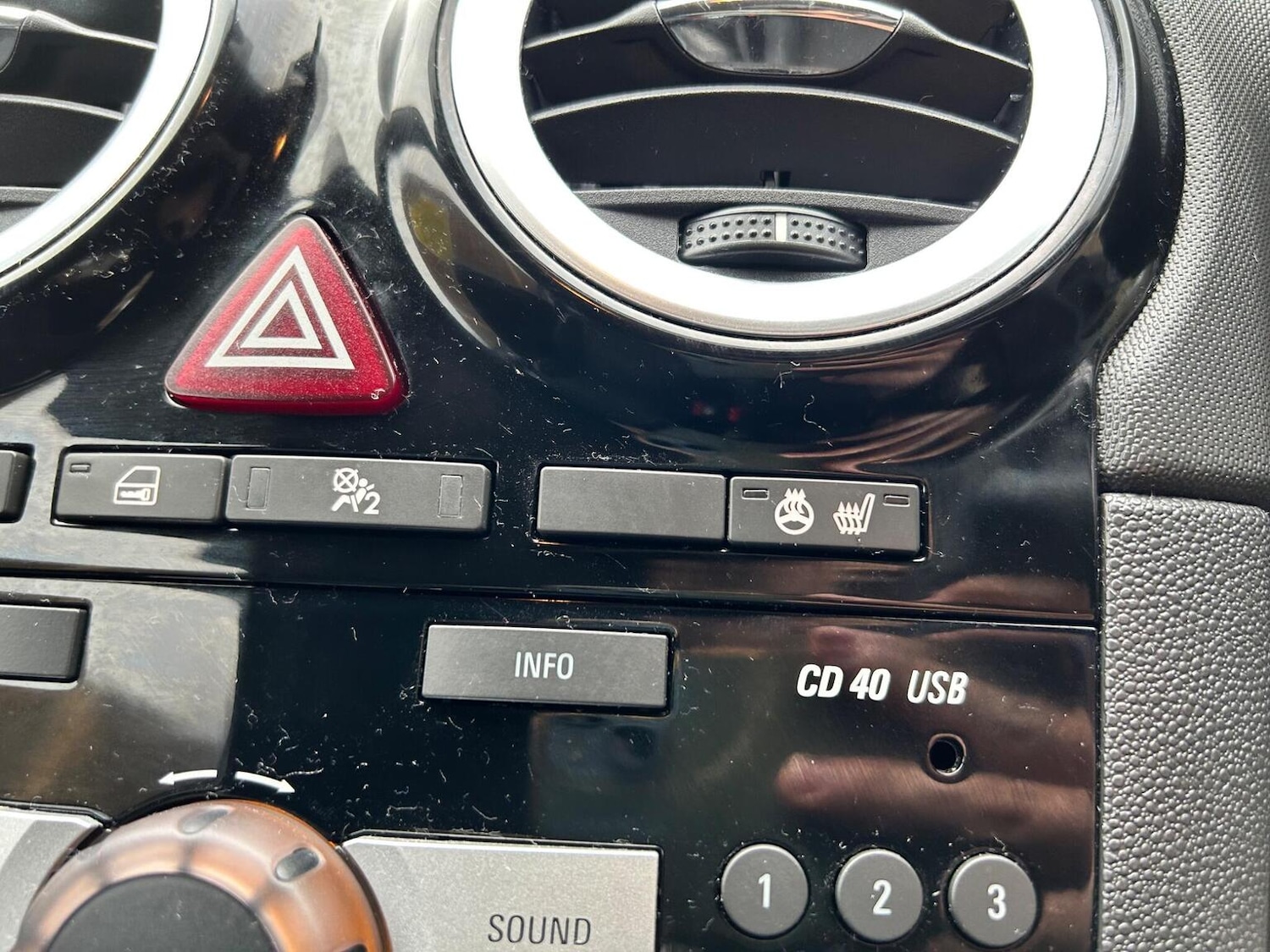 Used Vauxhall Corsa 2014 for sale - 77729992: Photo 30