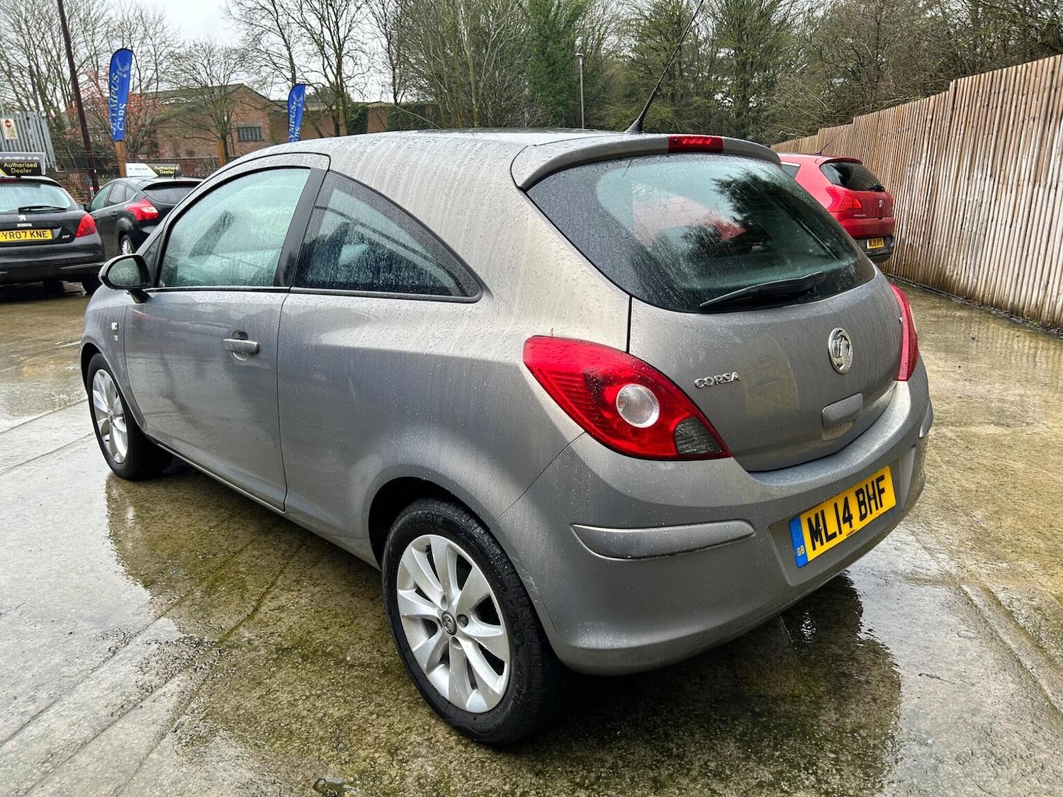 Used Vauxhall Corsa 2014 for sale - 77729992: Photo 4