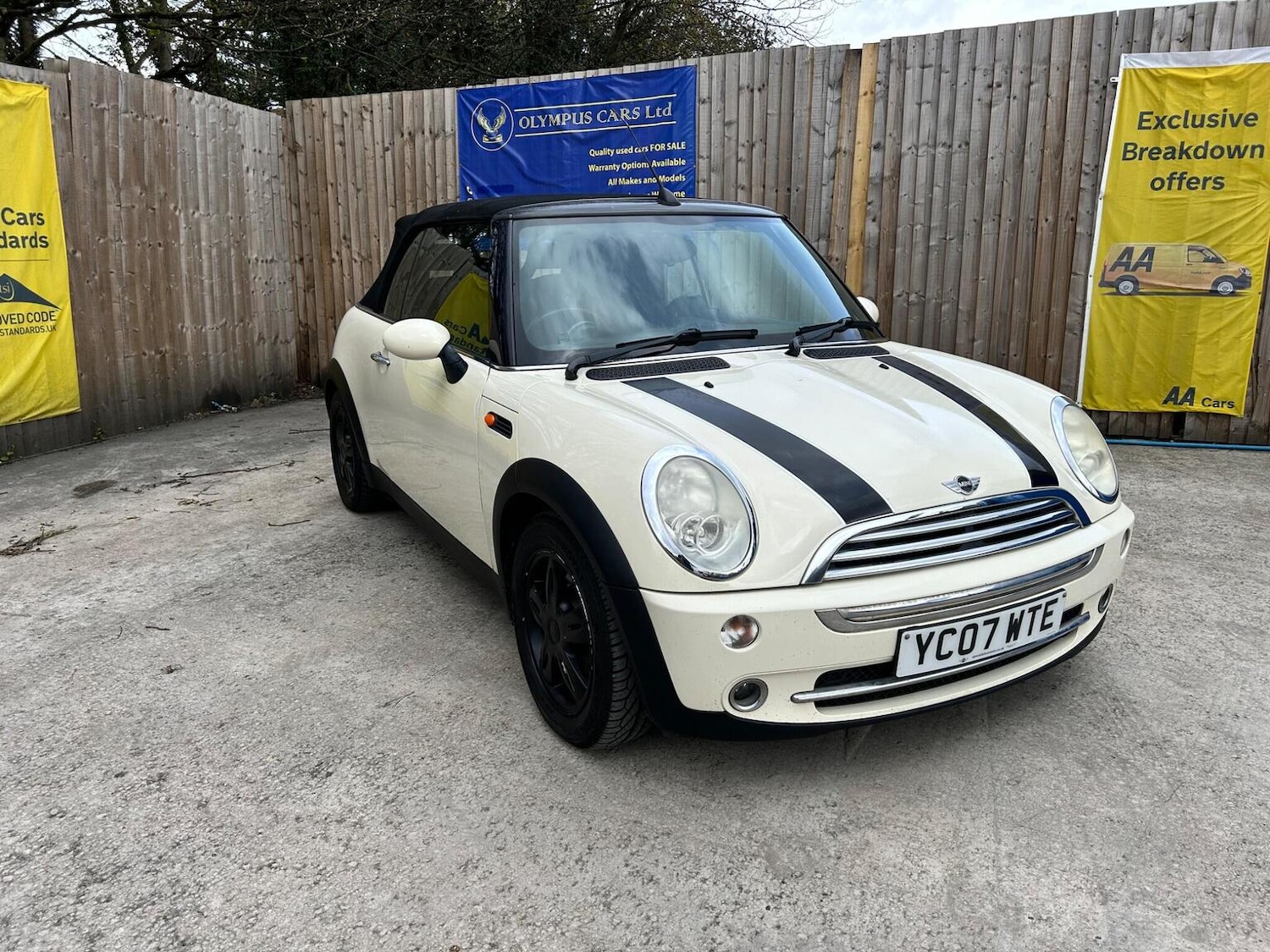 Used MINI Convertible 2007 for sale - 78139409: Photo 1