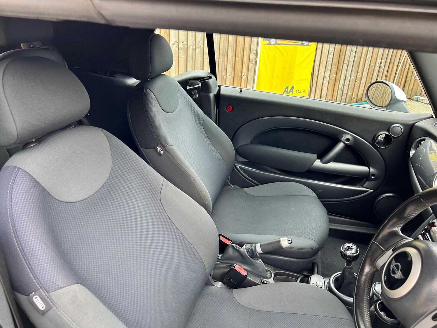 Used MINI Convertible 2007 for sale - 78139409: Photo 17