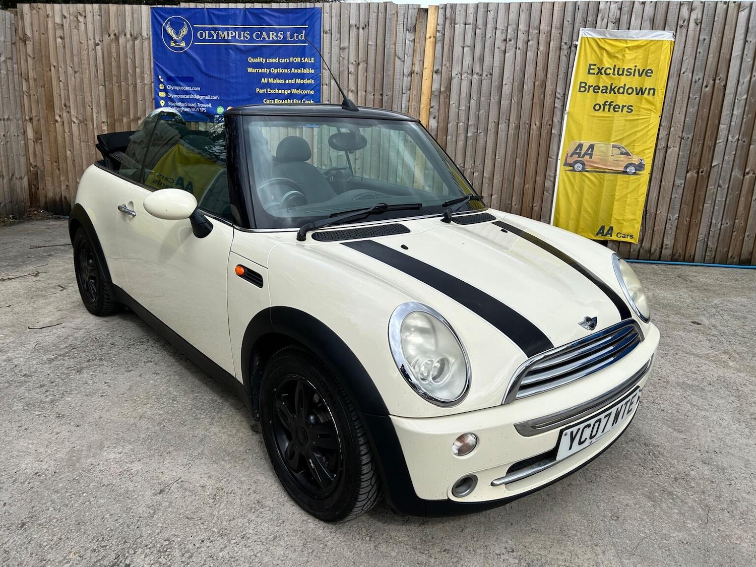 Used MINI Convertible 2007 for sale - 78139409: Photo 6