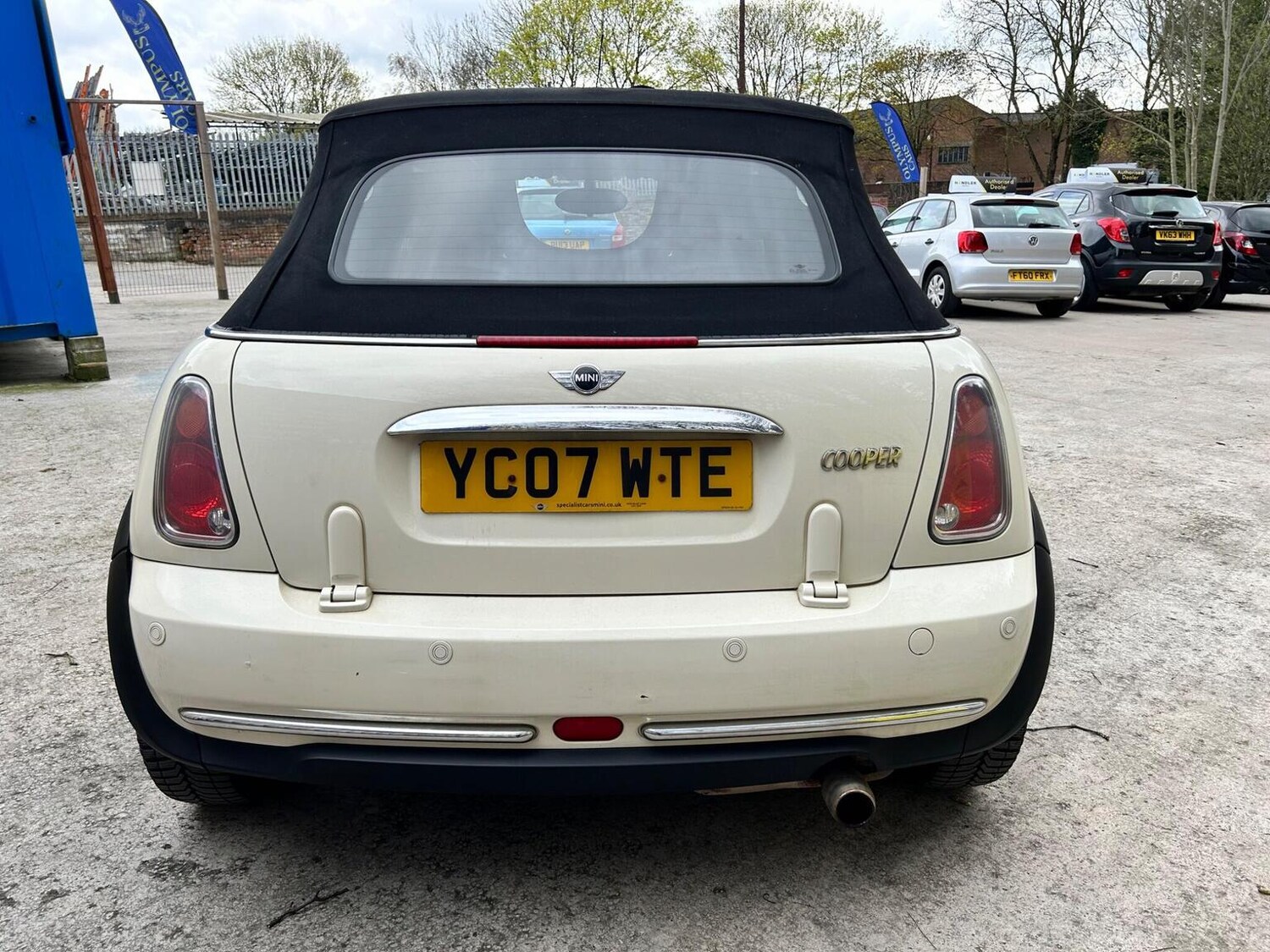 Used MINI Convertible 2007 for sale - 78139409: Photo 9