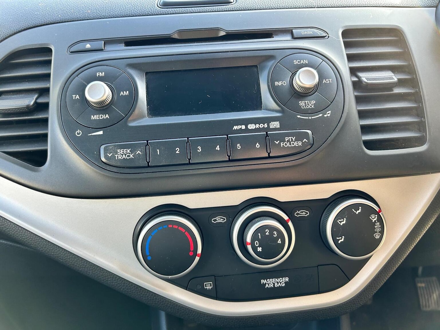 Used Kia Picanto 2013 for sale - 77798604: Photo 19